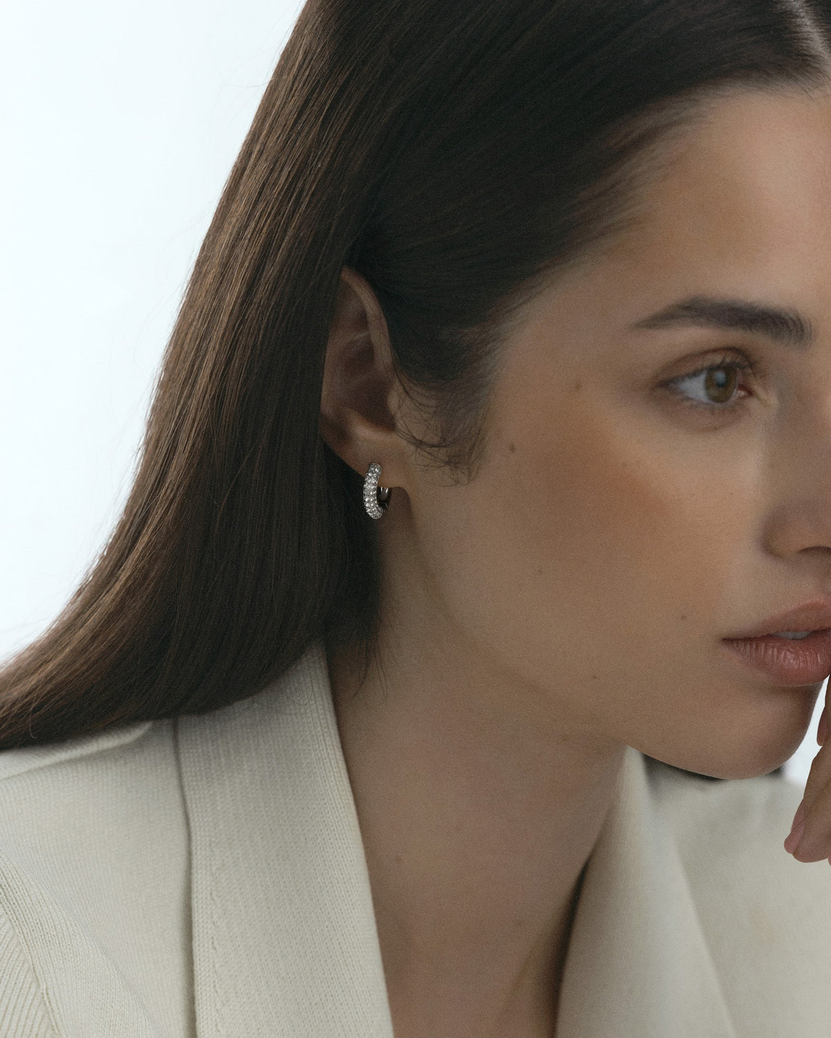 Pavé Everyday Medium Hoops