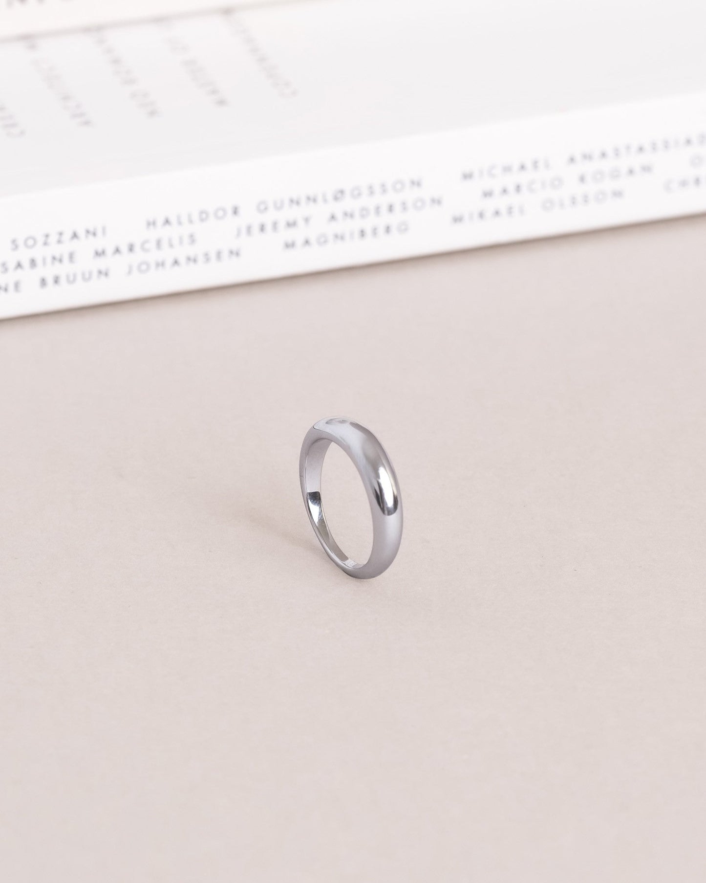Classic Ring